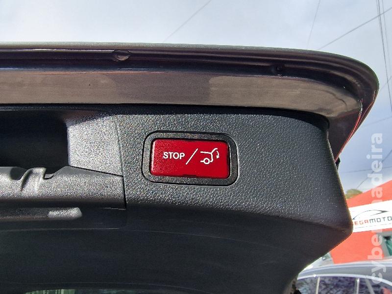 MERCEDES C C220D STATION AMG LINE AUTOMÁTICO Gasóleo 
