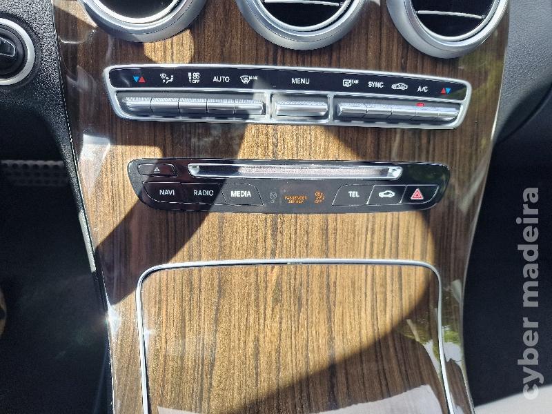MERCEDES C C220D STATION AMG LINE AUTOMÁTICO Gasóleo 