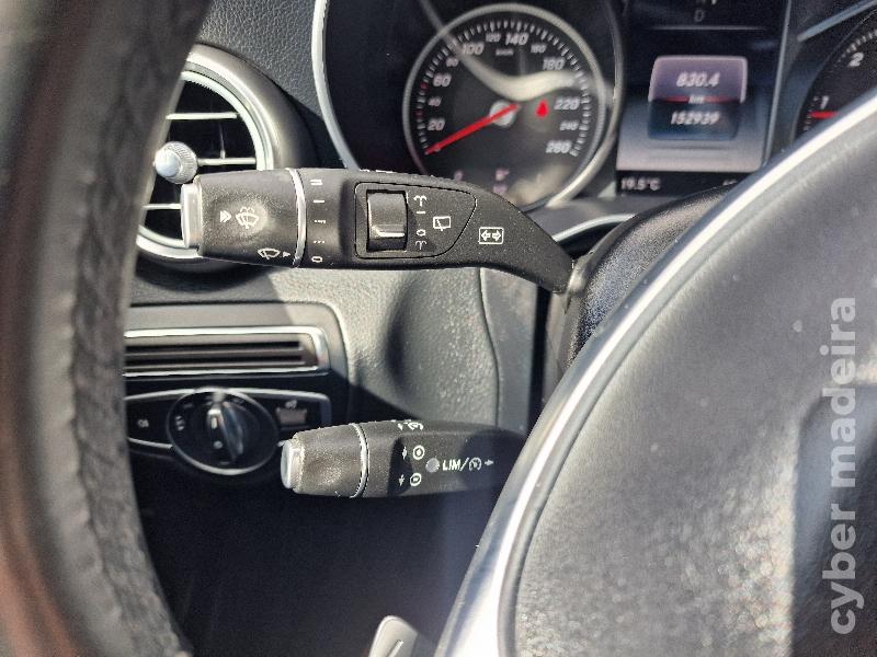 MERCEDES C C220D STATION AMG LINE AUTOMÁTICO Gasóleo 