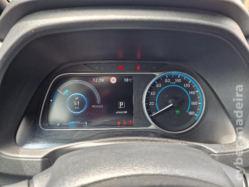 NISSAN LEAF 10º ANIVERSÁRIO 40KWh 150cv Eléctrico 