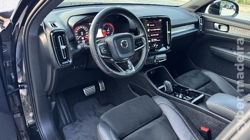 VOLVO XC 40 1.5 T5 R-DESIGN Híbrido 
