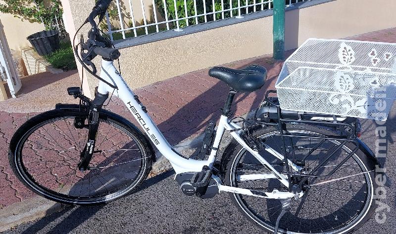 bicicleta elétrica usada - HERCULES Roberta R7 - como nova CITY Mulher bicicleta elétrica usada - HERCULES Roberta R7 - como nova 