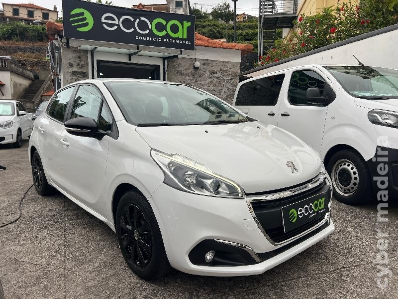 PEUGEOT 208 1.5 BlueHDI 100 cv Gasóleo 