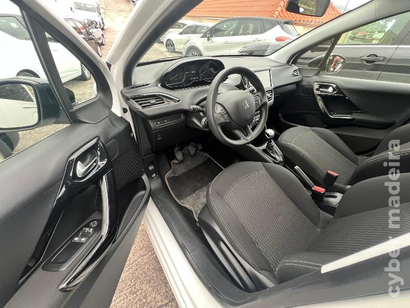 PEUGEOT 208 1.5 BlueHDI 100 cv Gasóleo 