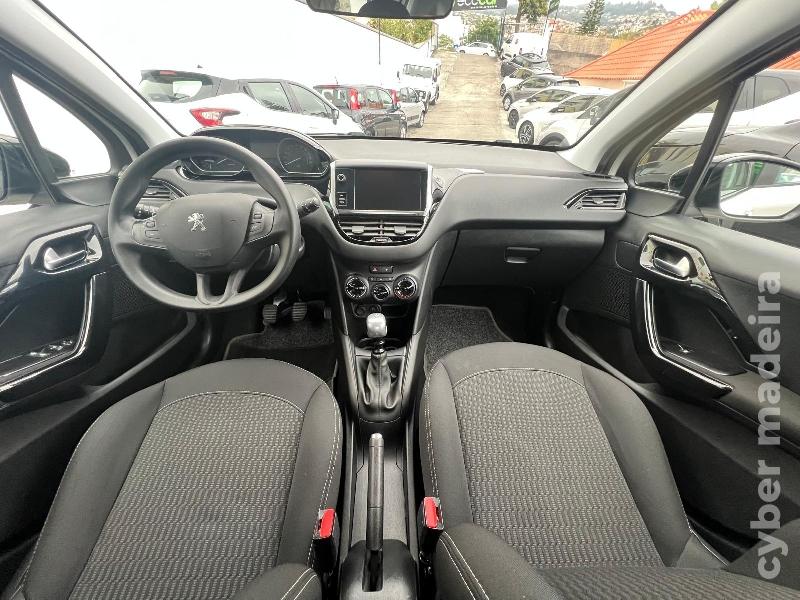 PEUGEOT 208 1.5 BlueHDI 100 cv Gasóleo 