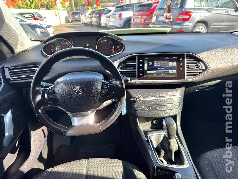 PEUGEOT 308 744 Gasóleo 99 