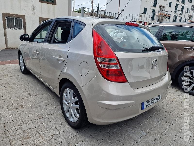 HYUNDAI I30 744 Gasóleo 115 