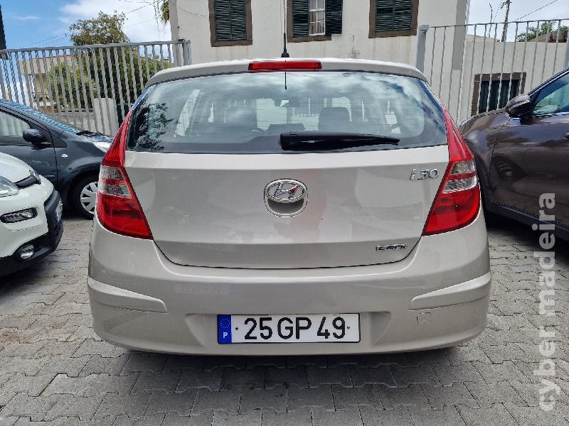 HYUNDAI I30 744 Gasóleo 115 