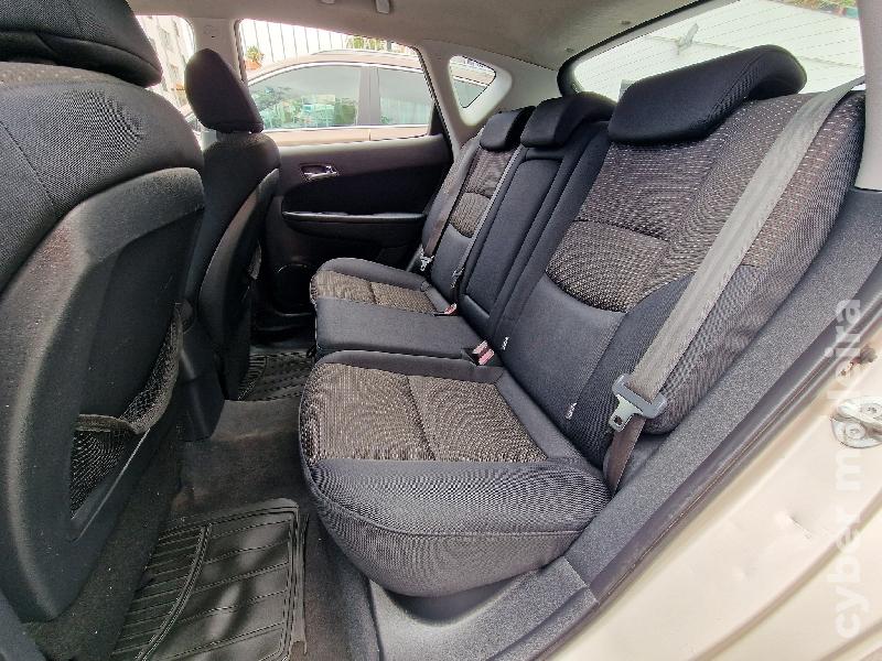 HYUNDAI I30 744 Gasóleo 115 