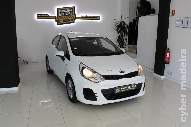 KIA RIO 745 Gasolina 85 
