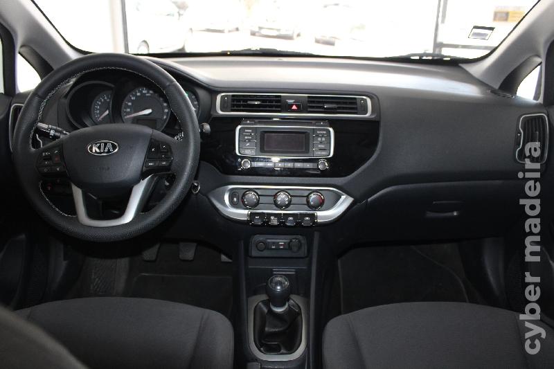KIA RIO 745 Gasolina 85 