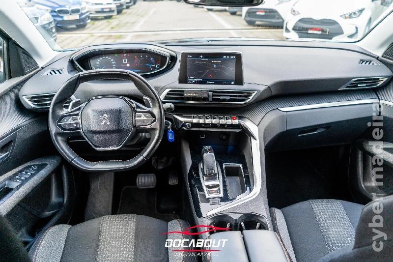 PEUGEOT 3008 1.5 BlueHDi Active Pack Gasóleo 