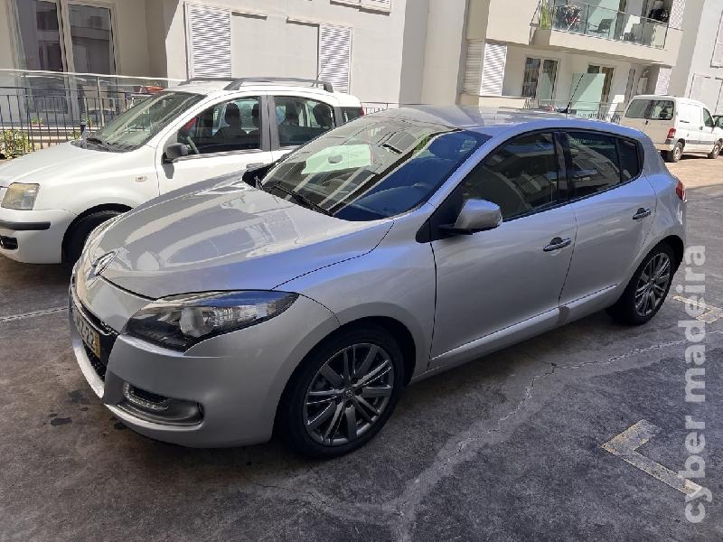 RENAULT MEGANE 1.5 dci GTLine Gasóleo 