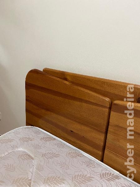 Cama de madeira c/ colchão + gavetas com arrumação (solteiro) [Mobília CERNE] 
