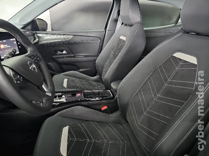 OPEL MOKKA Mokka-e Elegance ((( Bateria Própria ))) Eléctrico 