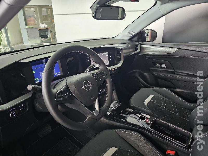 OPEL MOKKA Mokka-e Elegance ((( Bateria Própria ))) Eléctrico 