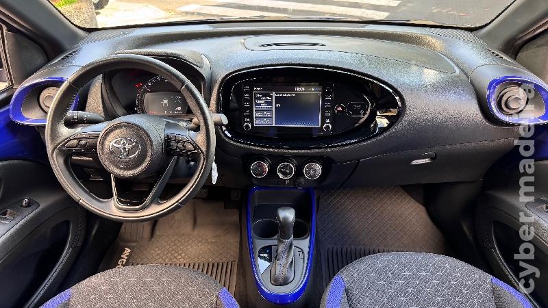 TOYOTA AYGO X 1.0 PULSE CVT Automático Gasolina 