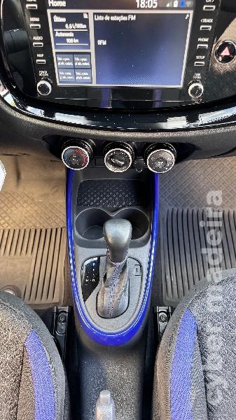TOYOTA AYGO X 1.0 PULSE CVT Automático Gasolina 