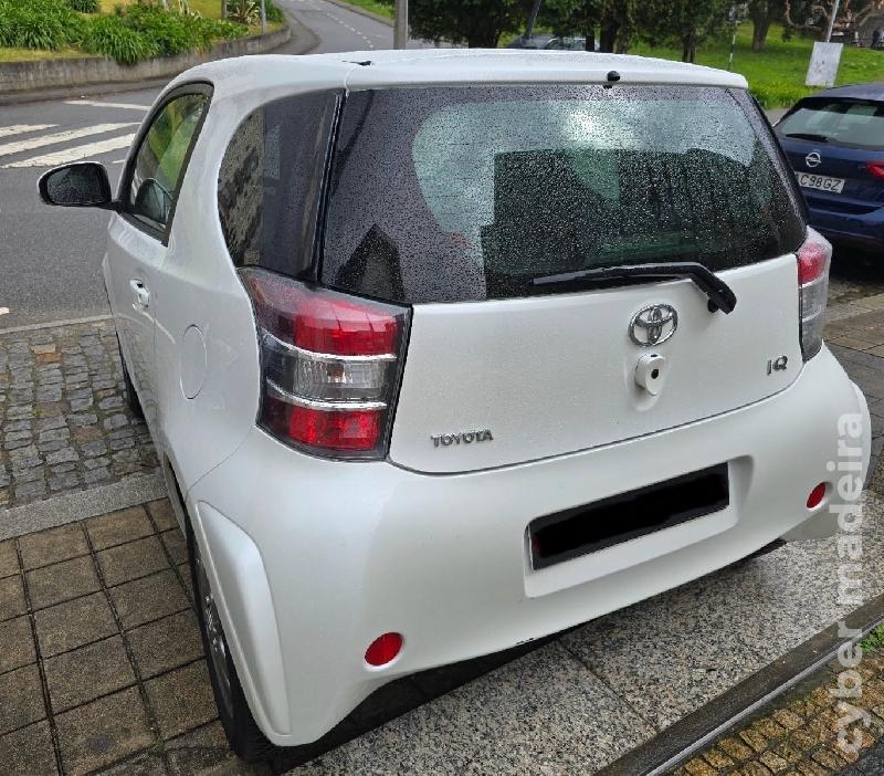 TOYOTA IQ 1.0 VVT-i 2010 Gasolina 