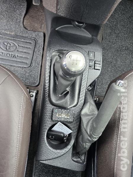 TOYOTA IQ 1.0 VVT-i 2010 Gasolina 