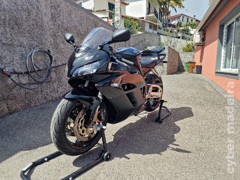 Honda Cbr1000rr 1.000 cc Supersport 