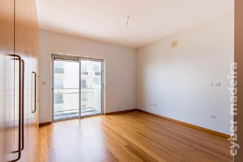 Apartamento T3 para Arrendamento 