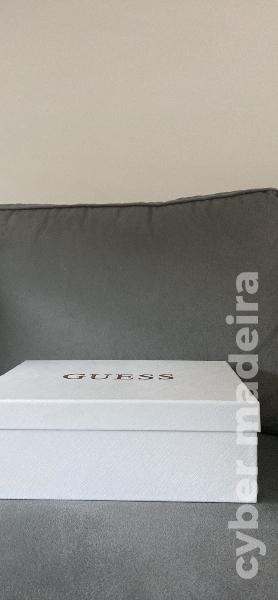 Sapatilhas Guess-Edição Limitada 36 