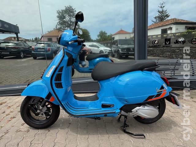 Vespa GTS 310 SUPERSPORT EURO 5+ 300 cc Scooter 