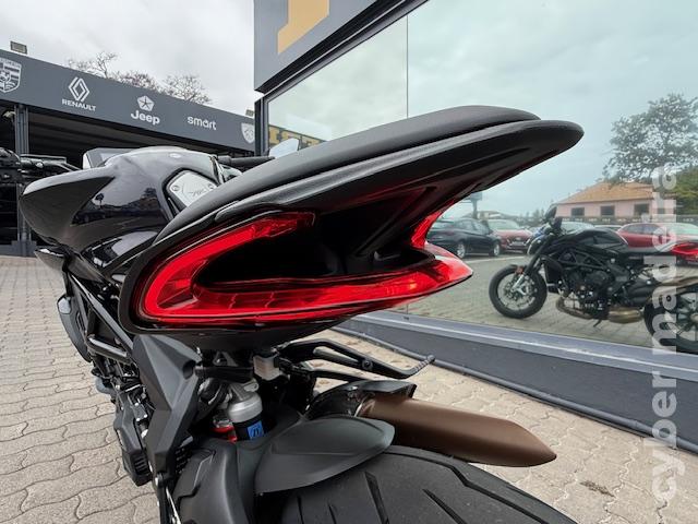 Mv Agusta DRAGSTER R 800 cc Sport, turismo 