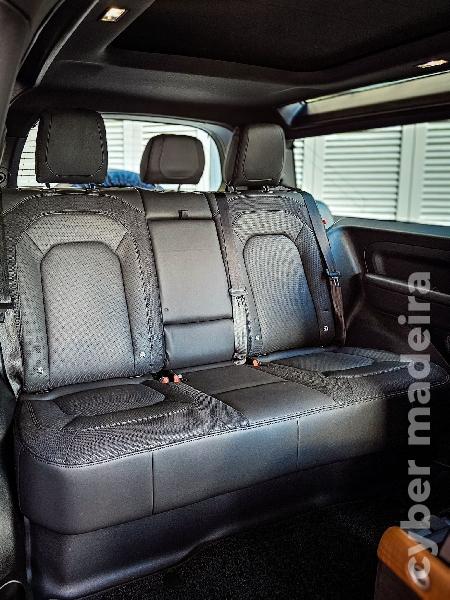 LAND-ROVER DEFENDER 90 D300 X-Dynamic HSE Gasóleo 