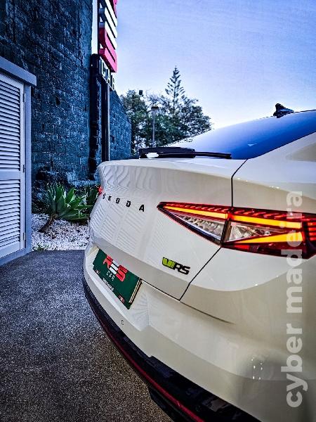 SKODA COUPE Enyaq Coupé IV 80x RS Eléctrico 