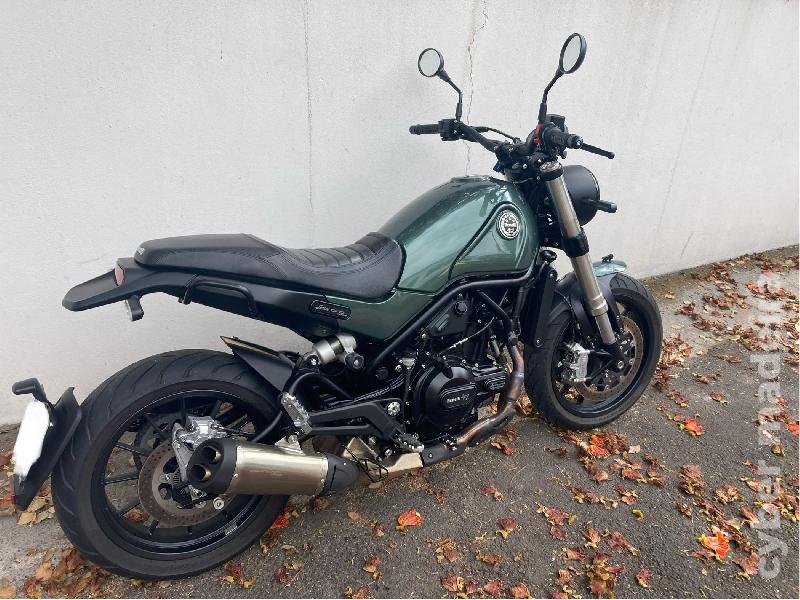 Benelli Leoncino 500 500 cc Grande turismo 