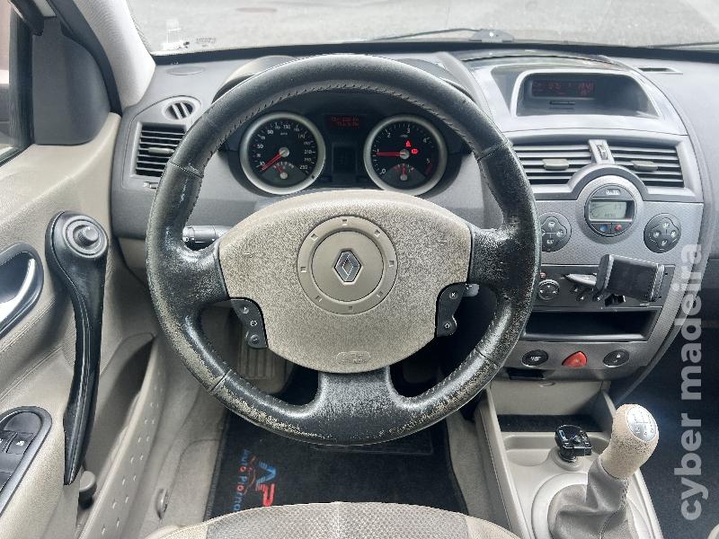 RENAULT 4 Megane 2 Gasóleo 