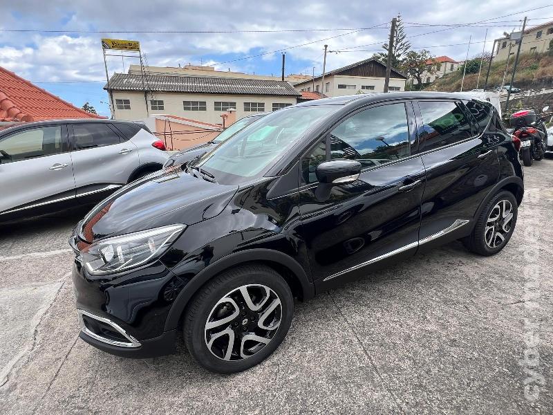RENAULT CAPTUR 1.2 TCe 120 cv - EDC CAIXA AUTOMÁTICA Gasolina 