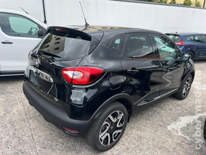 RENAULT CAPTUR 1.2 TCe 120 cv - EDC CAIXA AUTOMÁTICA Gasolina 