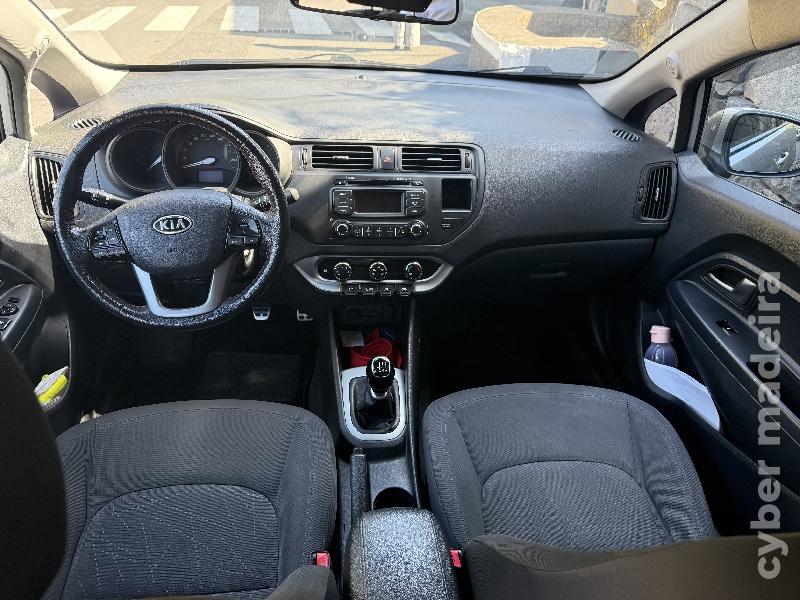KIA RIO 1.1CRDI 75 cv Gasóleo 