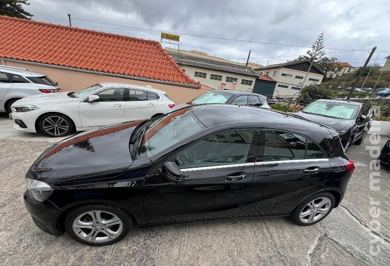 MERCEDES A 180 CDI 110 cv Gasóleo 