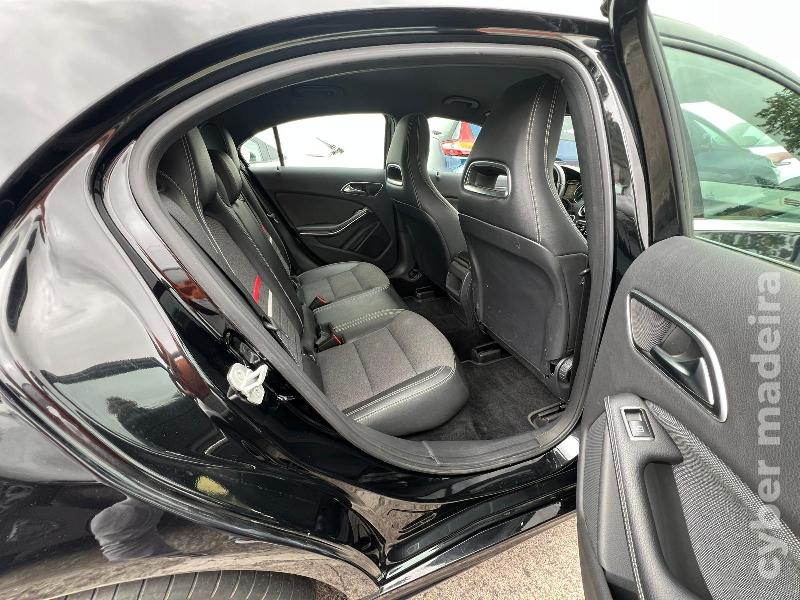 MERCEDES A 180 CDI 110 cv Gasóleo 