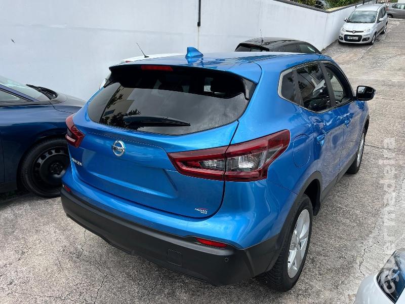 NISSAN QASHQAI 1.5 BlueDCI 115 cv Gasóleo 