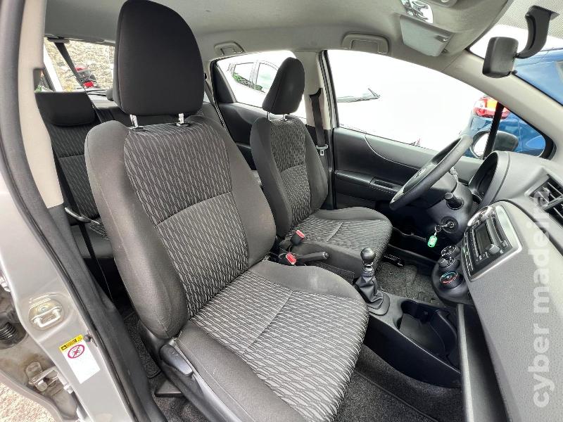 TOYOTA YARIS 1.4 D-4D 90 cv Gasóleo 