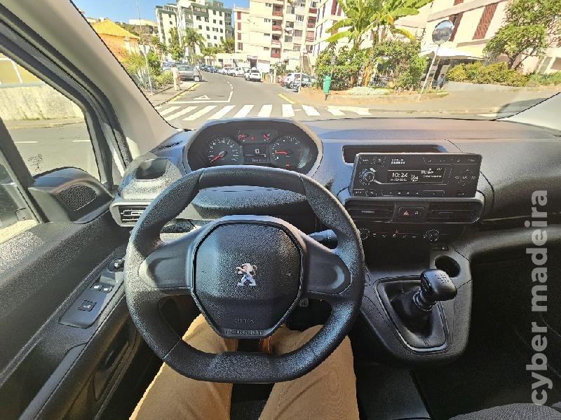 PEUGEOT PARTNER 1.5HDI 102CV VAN 3LUG (24 Mil Kms) 2022 (Iva Dedutivel.) Gasóleo