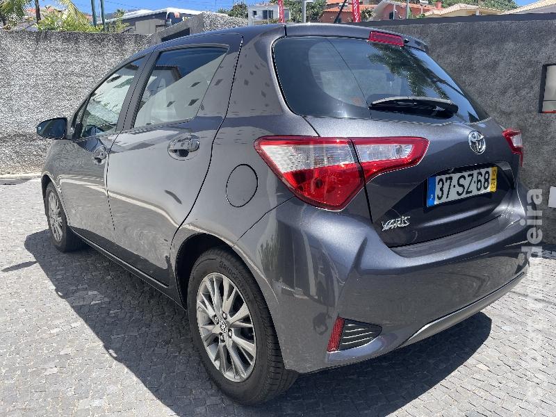 TOYOTA YARIS 1.4 D4-D STYLE + CONFORT + TECNOLOGICO Gasóleo 