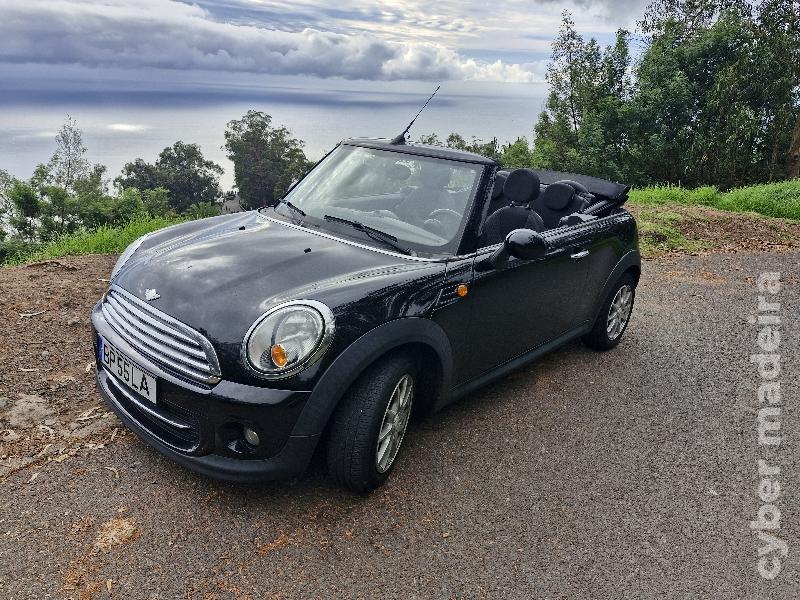 MINI MINI Cooper d cabrio Gasóleo 