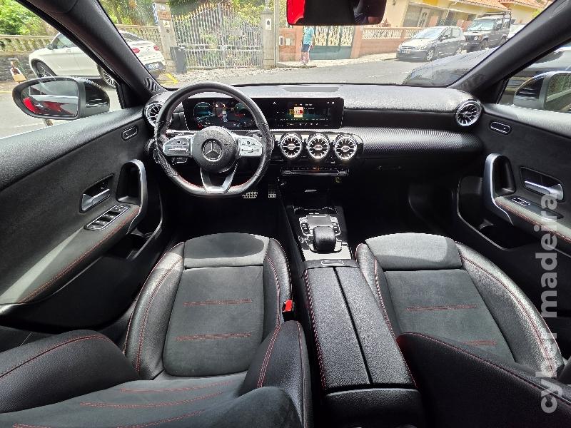 MERCEDES A A180d AMG LINE AUTOMÁTICO Gasóleo 
