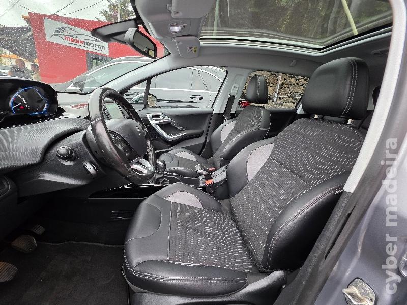 PEUGEOT 2008 1.6 HDI ALLURE Gasóleo 