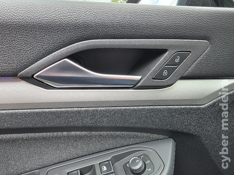 VOLKSWAGEN GOLF VIII 1.0 TSI LIFE 110cv Gasolina 