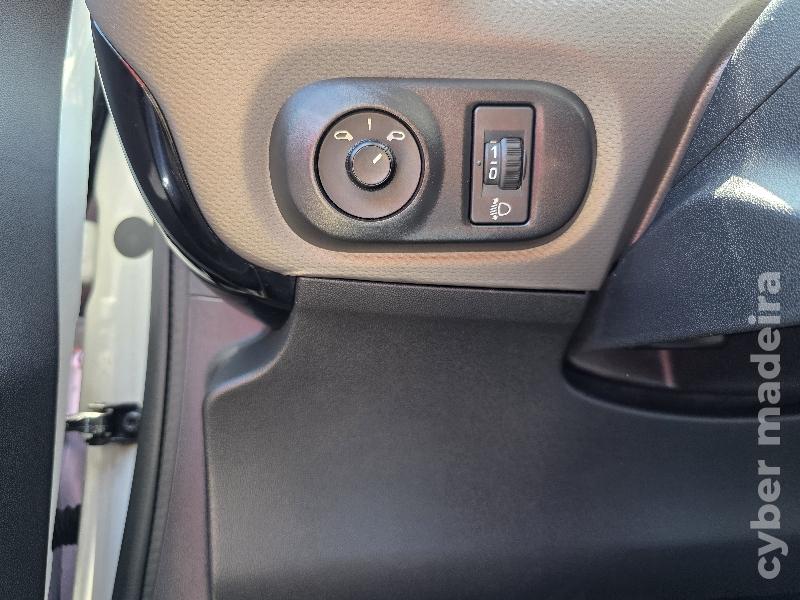 CITROEN C4 CACTUS 1.6 HDI SHINE Gasóleo 
