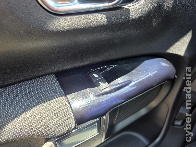 CITROEN C4 CACTUS 1.6 HDI SHINE Gasóleo 