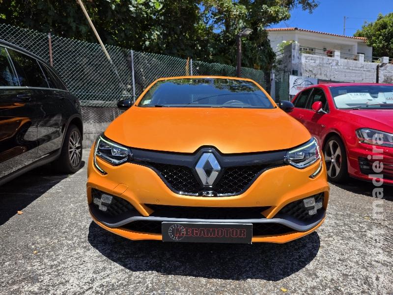 RENAULT MEGANE 1.8 TCE R.S. TROPHY EDC 300cv Gasolina 