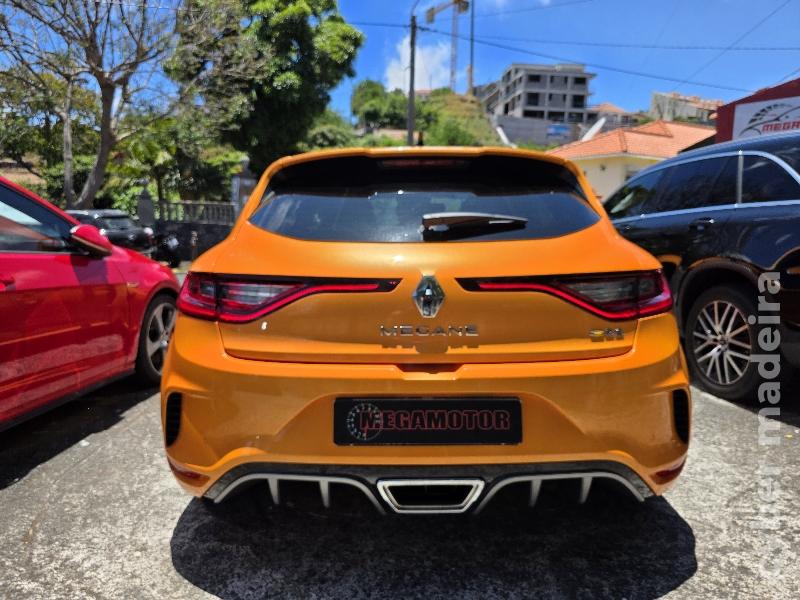 RENAULT MEGANE 1.8 TCE R.S. TROPHY EDC 300cv Gasolina 